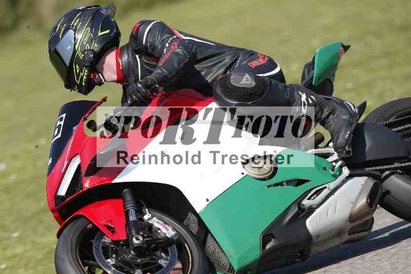 Archiv-2025/44 09.08.2025 Plüss Moto Sport ADR/Einsteiger/46